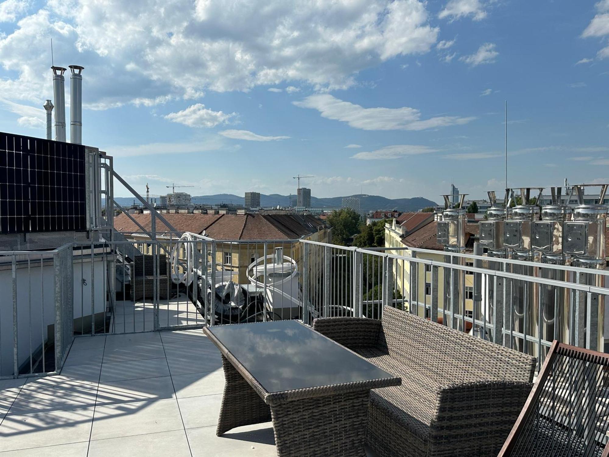 Apartment Feelhome-dachterrasse-4 Gaeste-wifi *
